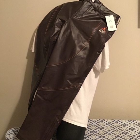 🔥Jordan, NWT, see photos, rise=11/12, length 27/28 - Picture 4 of 8